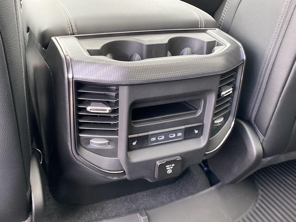 Thumbnail: 2026 RAM 1500 - 38