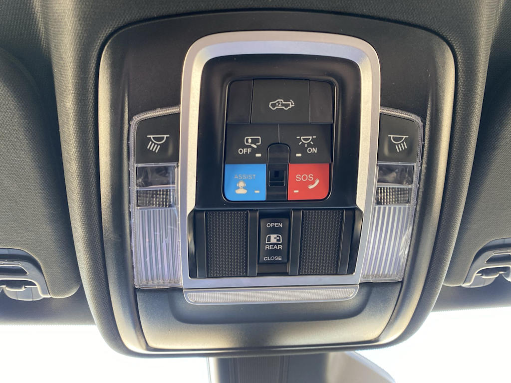 Thumbnail: 2025 RAM 1500 - 30