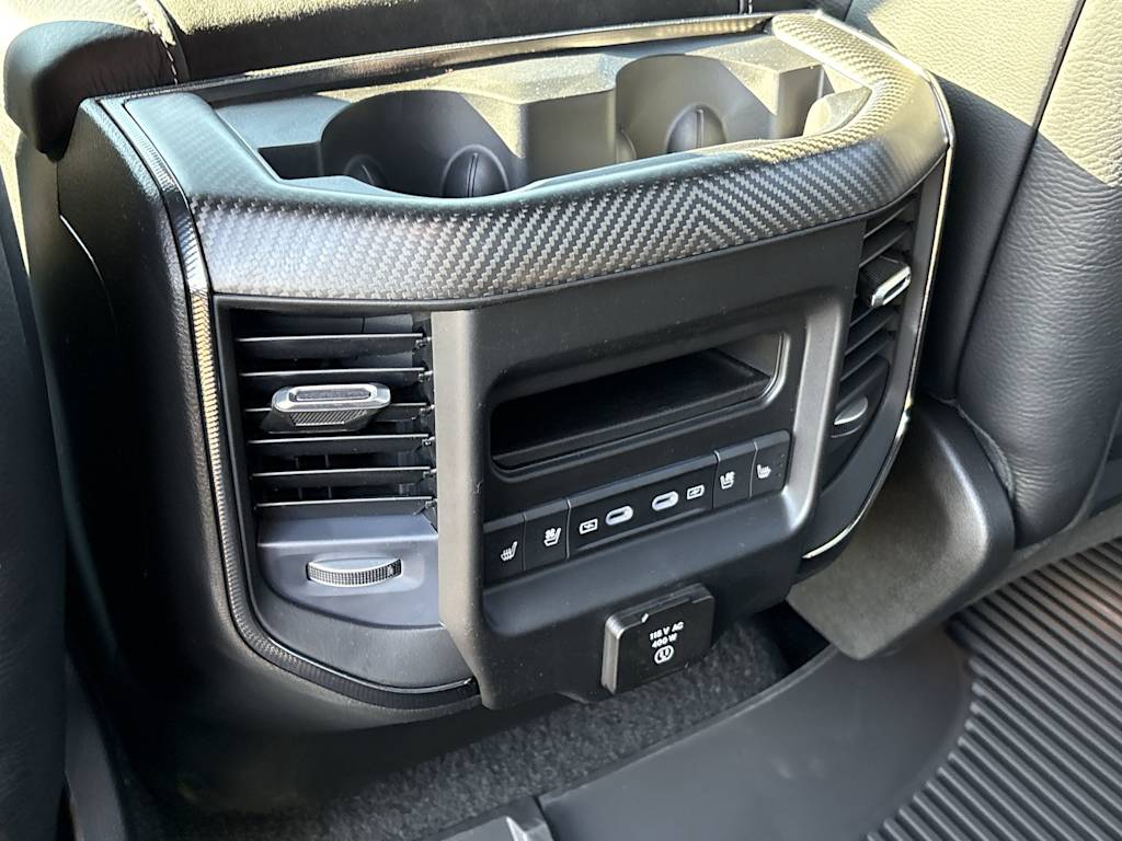 Thumbnail: 2026 RAM 1500 - 38