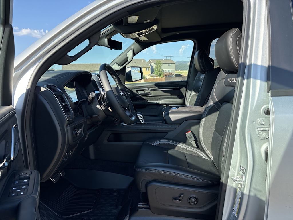 Thumbnail: 2026 RAM 1500 - 9