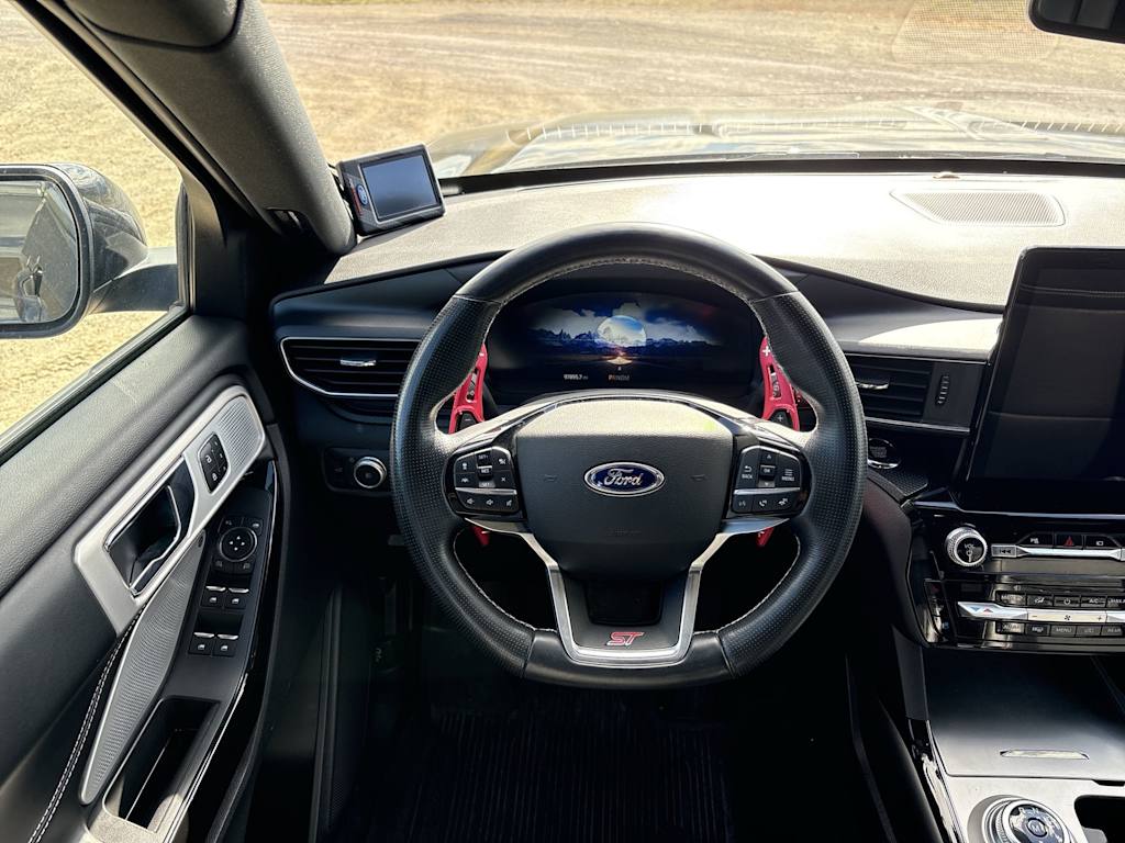 Thumbnail: 2021 Ford Explorer - 6