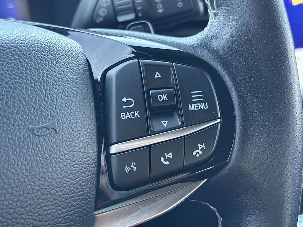 Thumbnail: 2023 Ford Explorer - 32