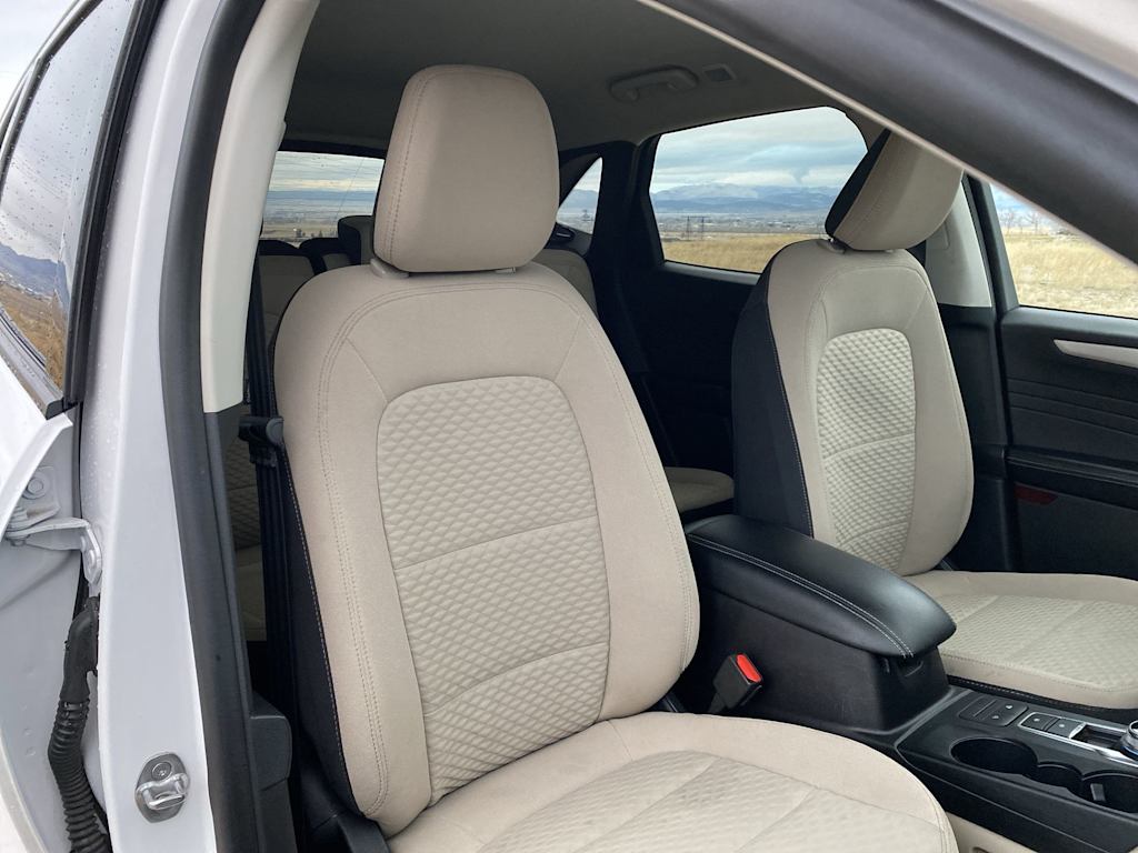 Thumbnail: 2021 Ford Escape - 7