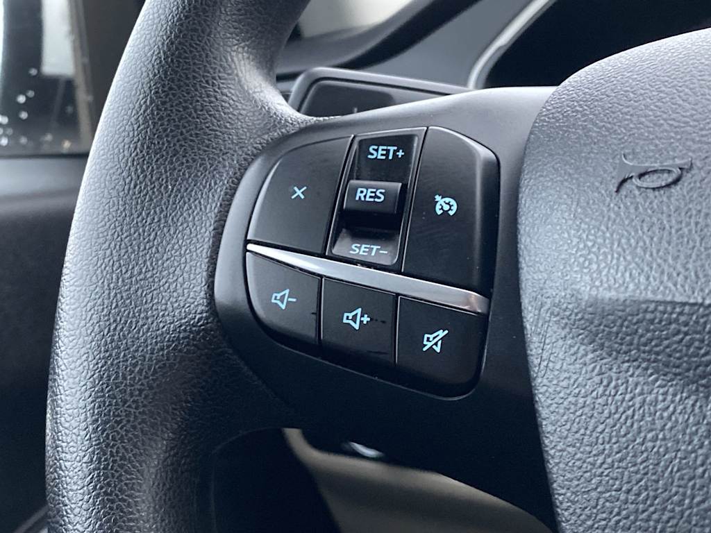 Thumbnail: 2021 Ford Escape - 25