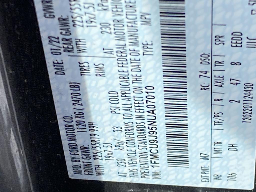 Thumbnail: 2022 Ford Escape - 10