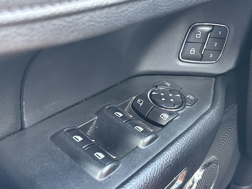 Thumbnail: 2020 Ford Expedition MAX - 18