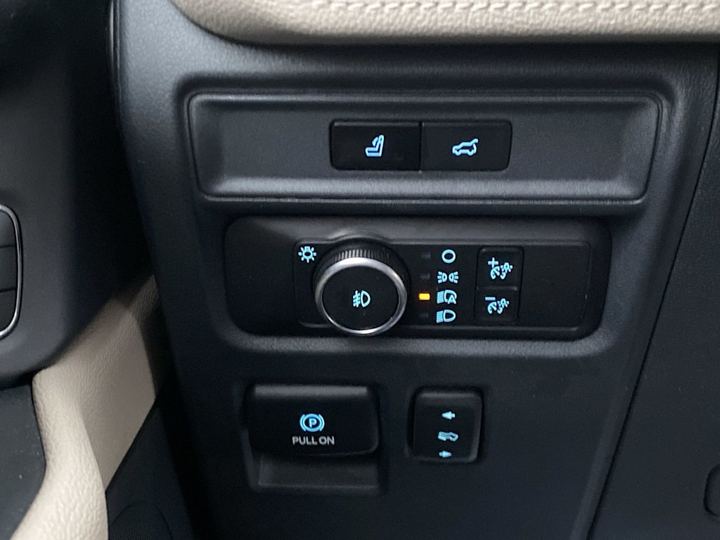 Thumbnail: 2023 Ford Expedition - 30