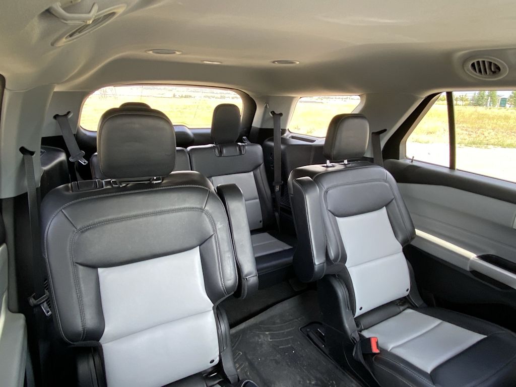 Thumbnail: 2022 Ford Explorer - 8