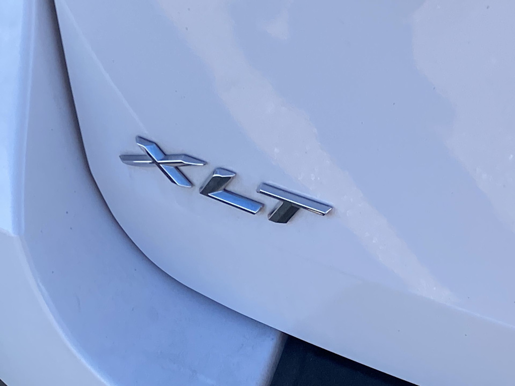 Thumbnail: 2022 Ford Explorer - 28