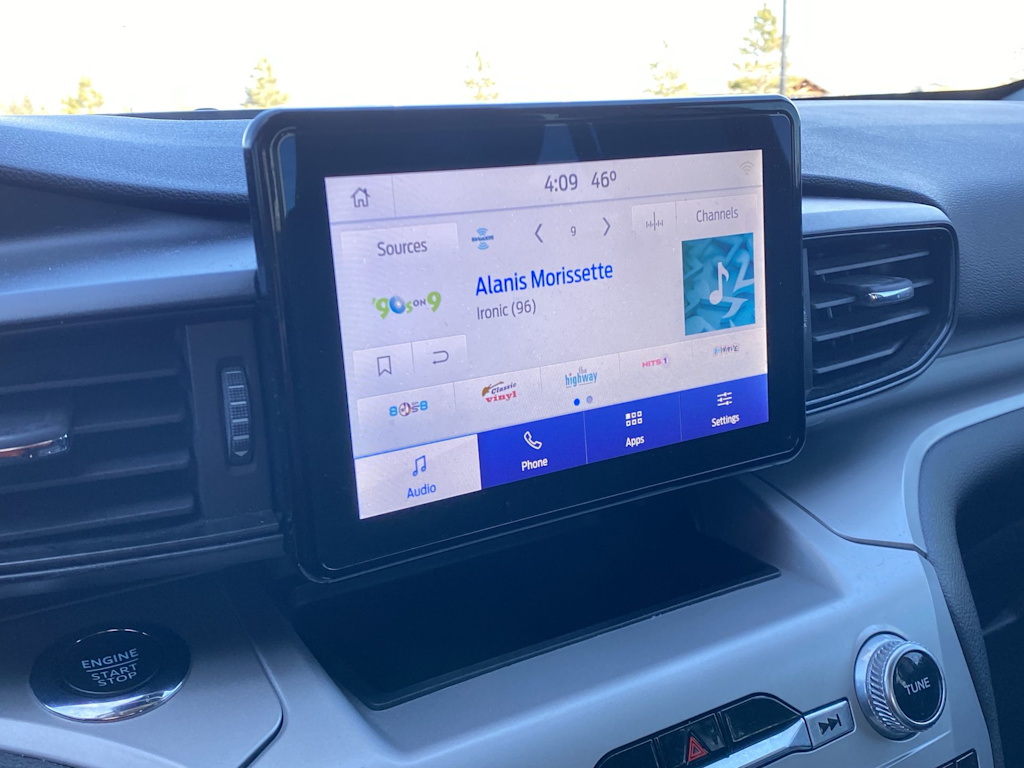 Thumbnail: 2022 Ford Explorer - 30