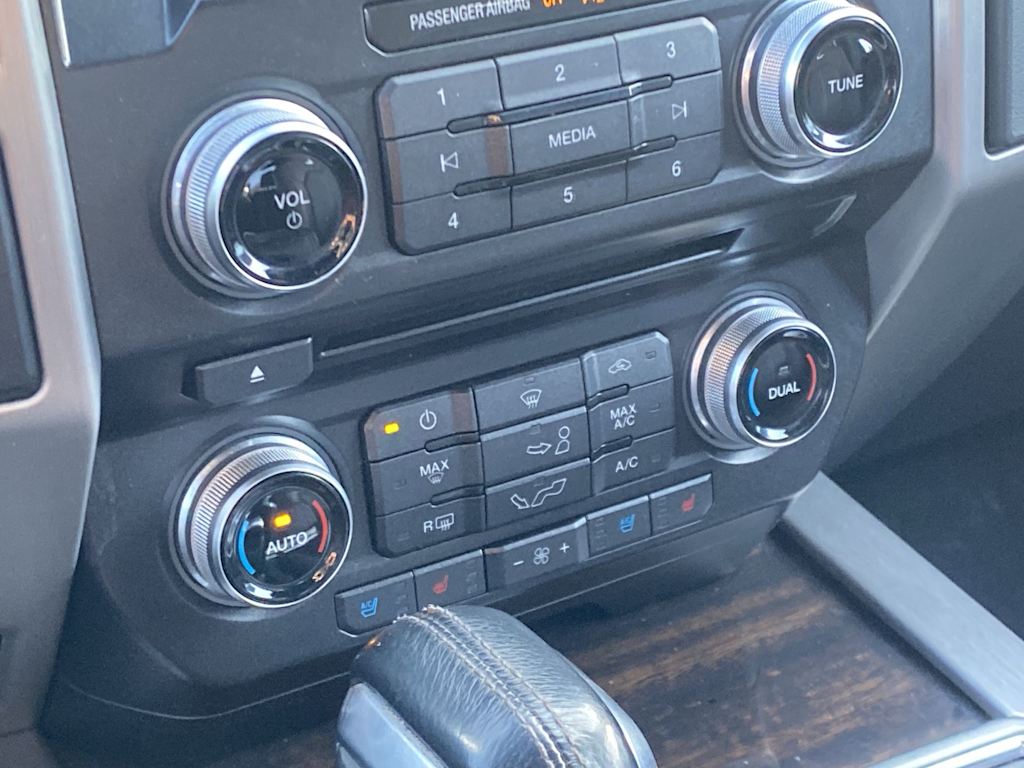 Thumbnail: 2015 Ford F-150 - 28