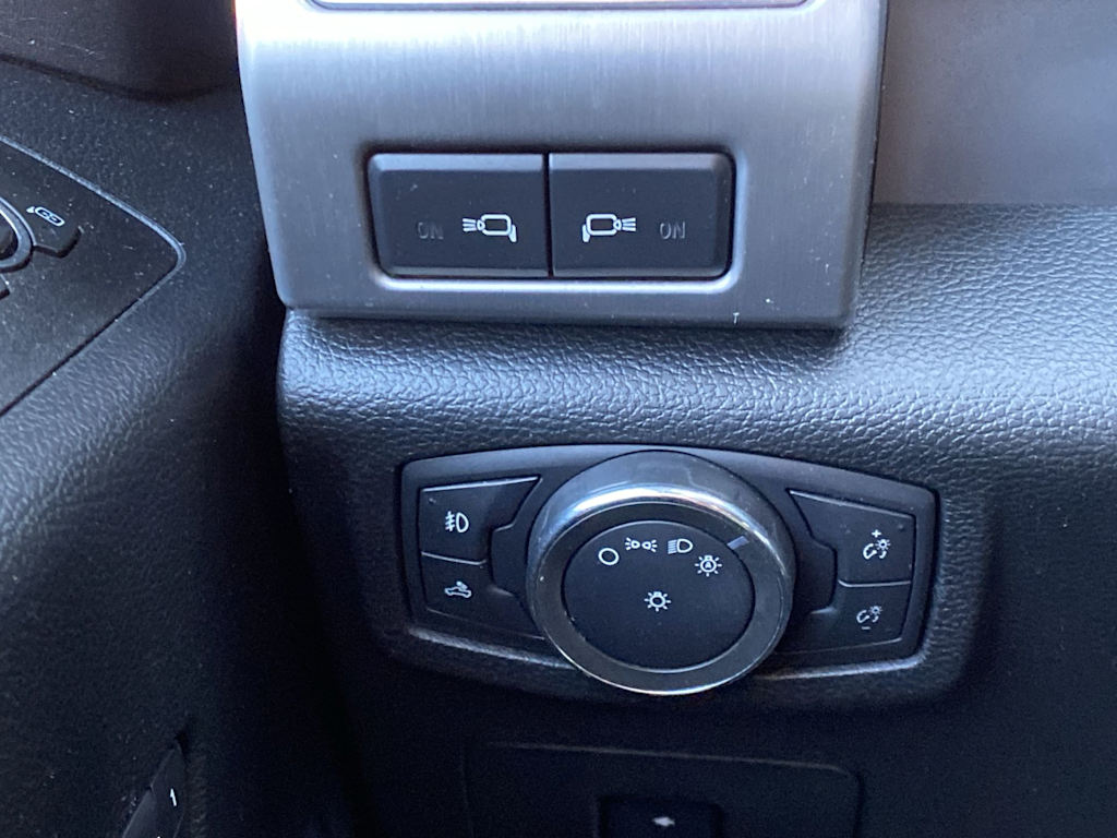 Thumbnail: 2015 Ford F-150 - 27