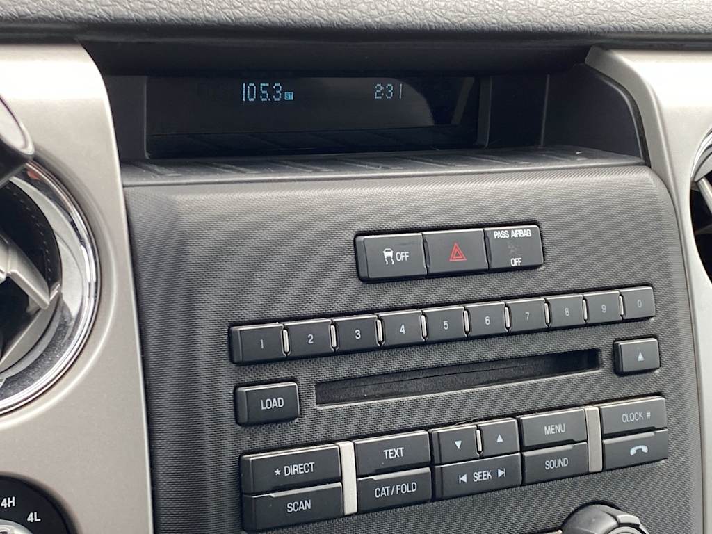 Thumbnail: 2011 Ford F-150 - 33