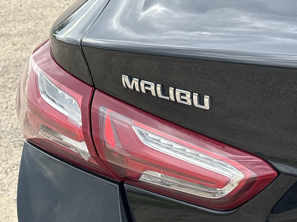 Thumbnail: 2022 Chevrolet Malibu - 7