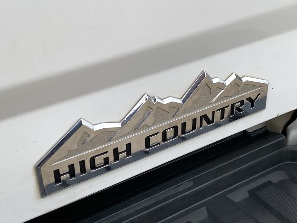 Thumbnail: 2019 Chevrolet Silverado 2500 - 18