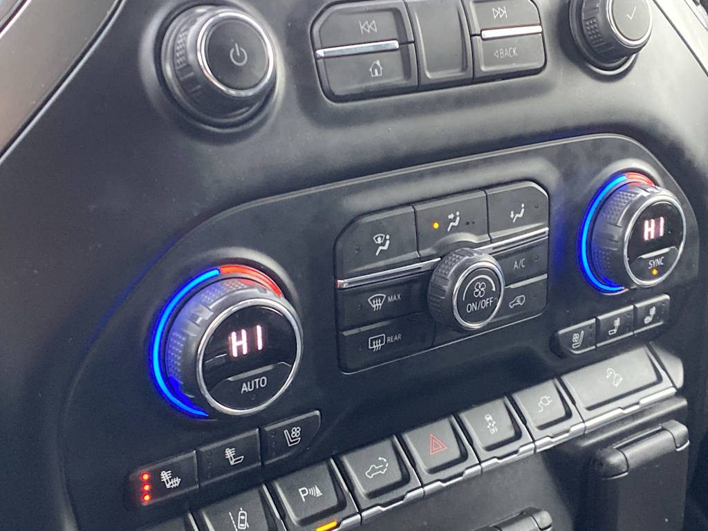 Thumbnail: 2021 Chevrolet Silverado 3500 - 29