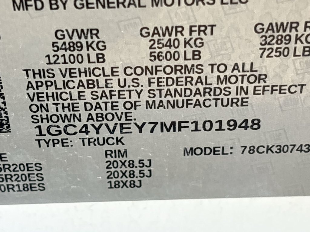 Thumbnail: 2021 Chevrolet Silverado 3500 - 11