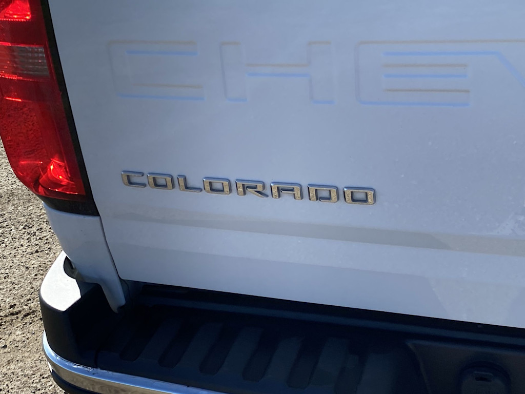 Thumbnail: 2022 Chevrolet Colorado - 6