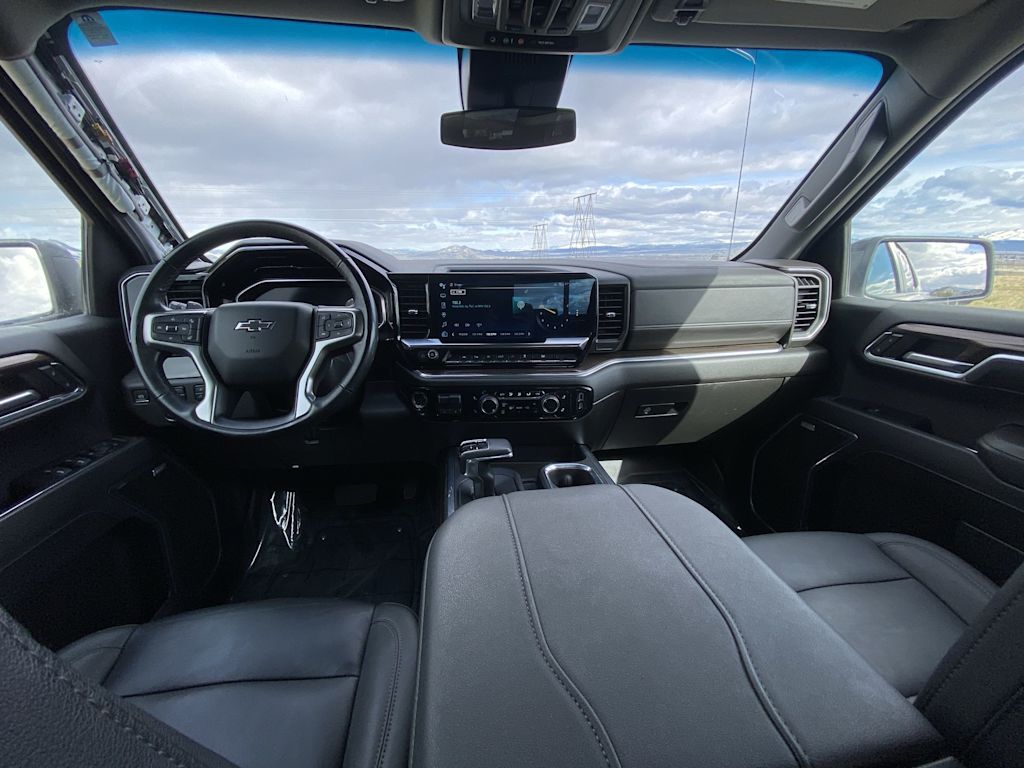 Thumbnail: 2024 Chevrolet Silverado 1500 - 2