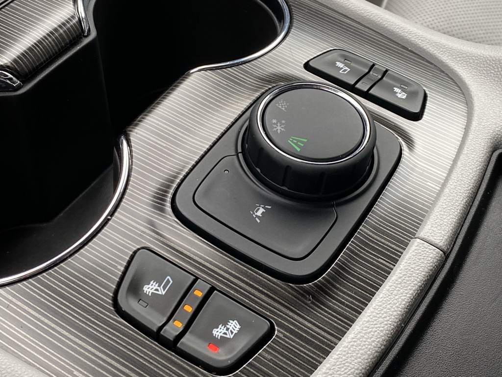 Thumbnail: 2023 GMC Acadia - 29