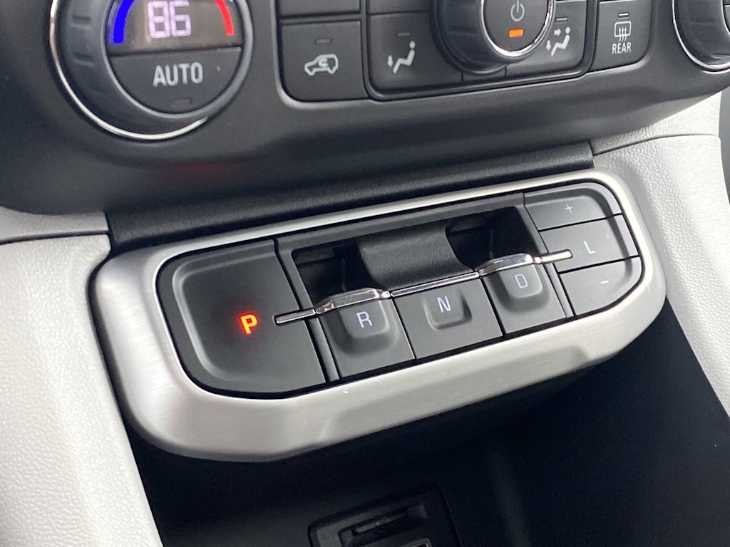 Thumbnail: 2023 GMC Acadia - 20