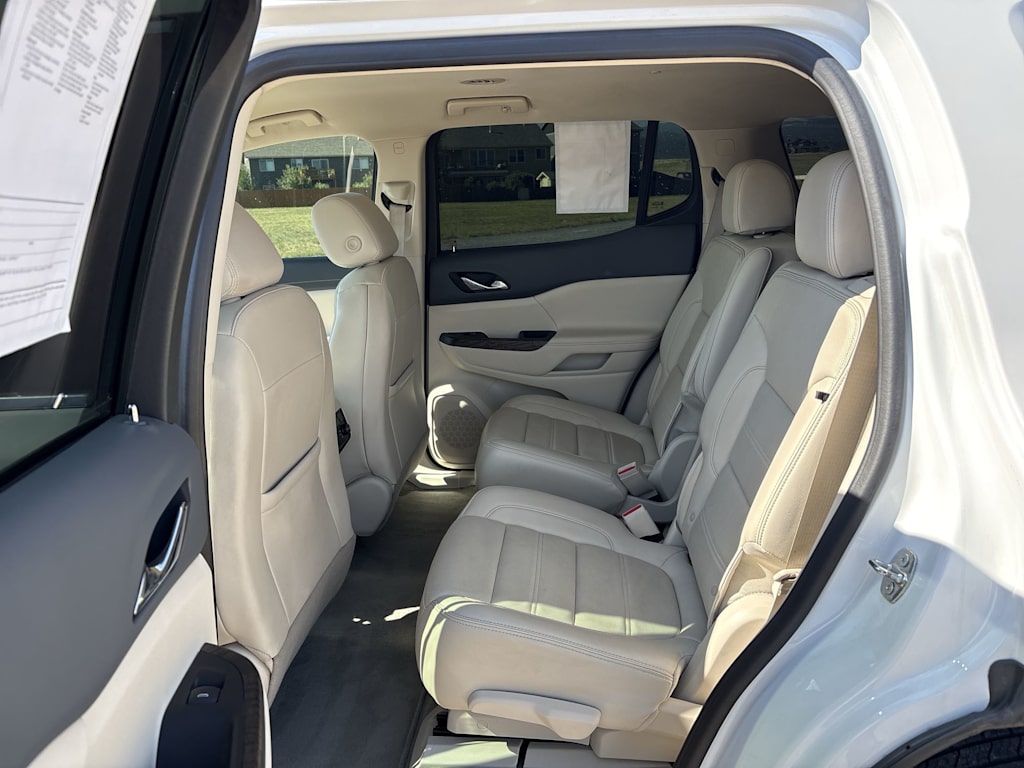 Thumbnail: 2023 GMC Acadia - 11