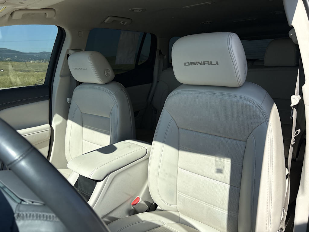 Thumbnail: 2023 GMC Acadia - 10