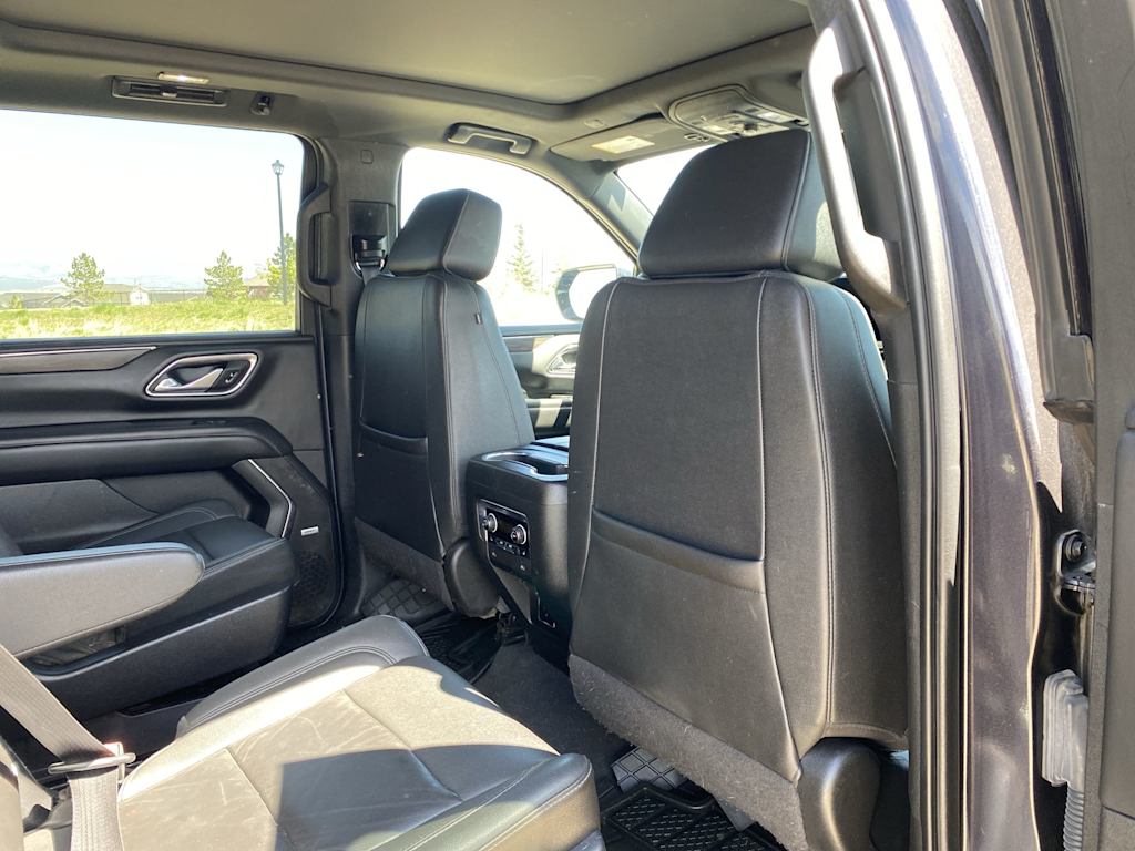 Thumbnail: 2022 Chevrolet Suburban - 10