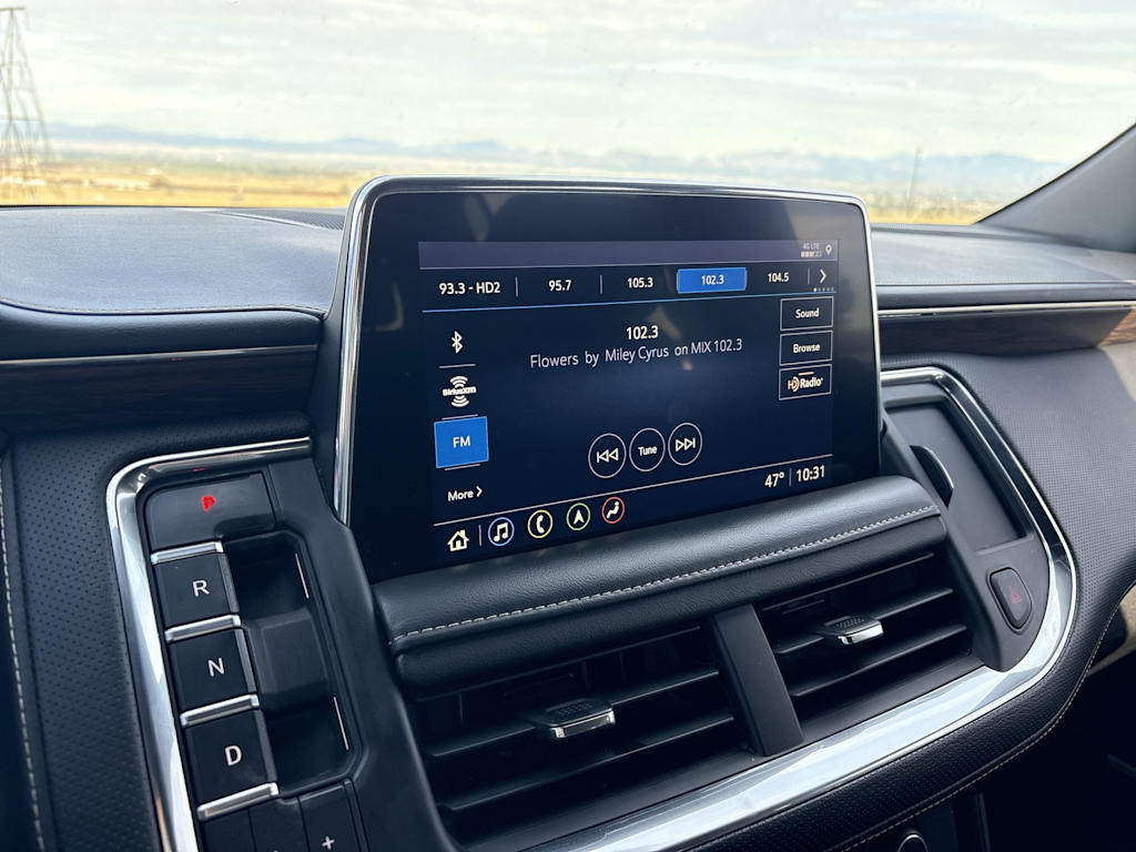 Thumbnail: 2021 Chevrolet Suburban - 32