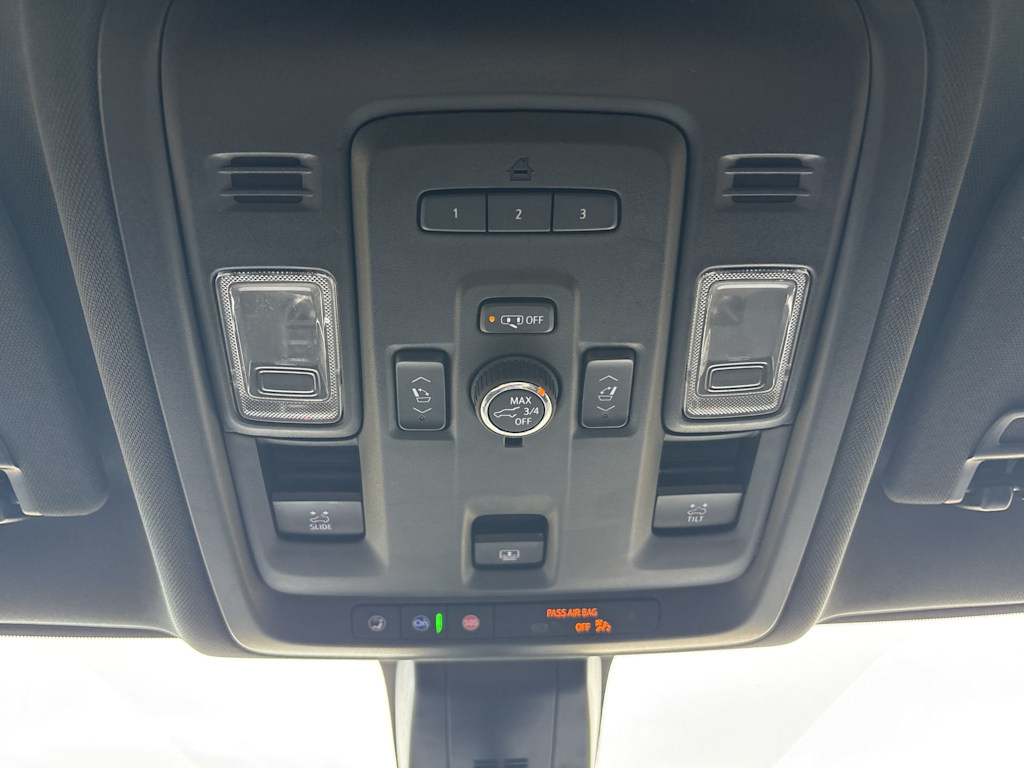 Thumbnail: 2021 Chevrolet Suburban - 31