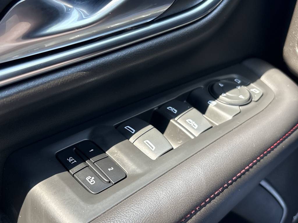 Thumbnail: 2021 Chevrolet Tahoe - 25