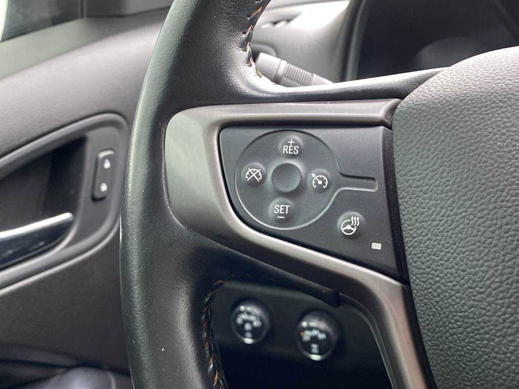 Thumbnail: 2021 GMC Canyon - 25