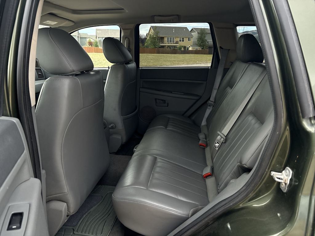 Thumbnail: 2007 Jeep Grand Cherokee - 27