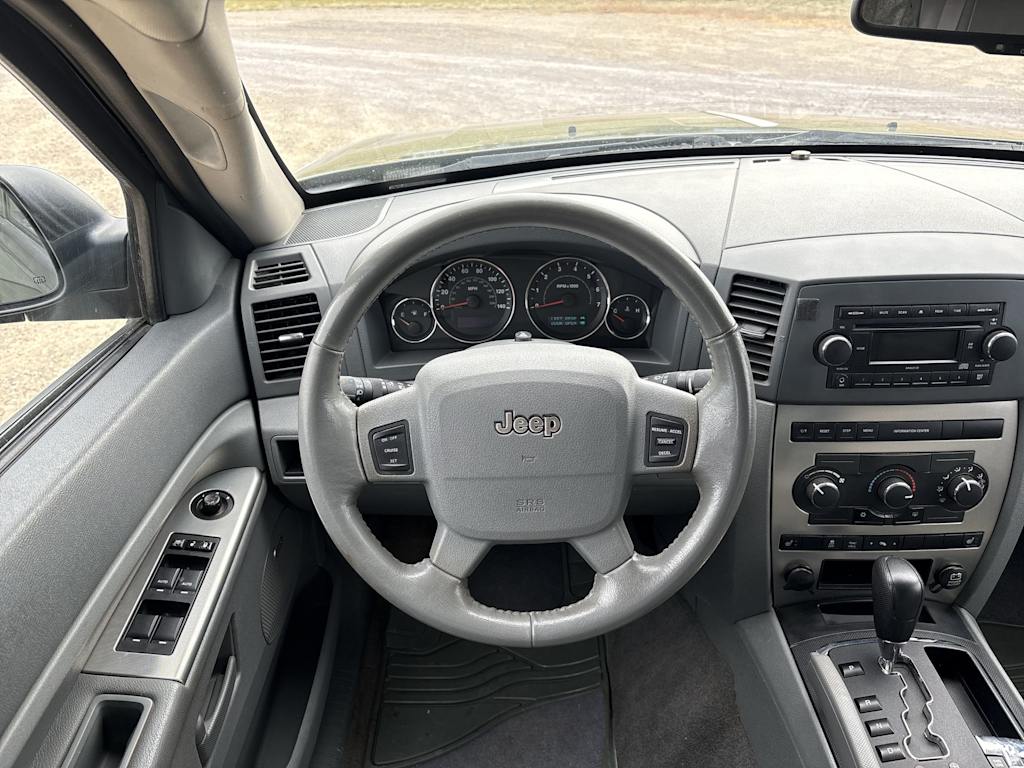 Thumbnail: 2007 Jeep Grand Cherokee - 7