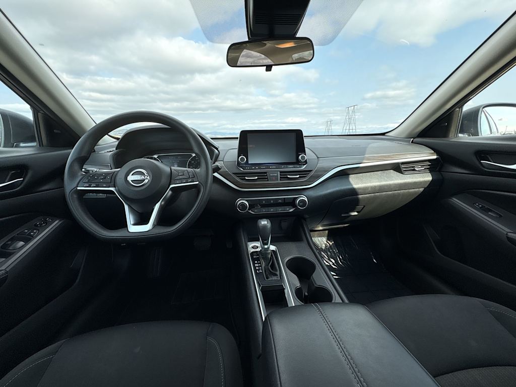 Thumbnail: 2025 Nissan Altima - 2