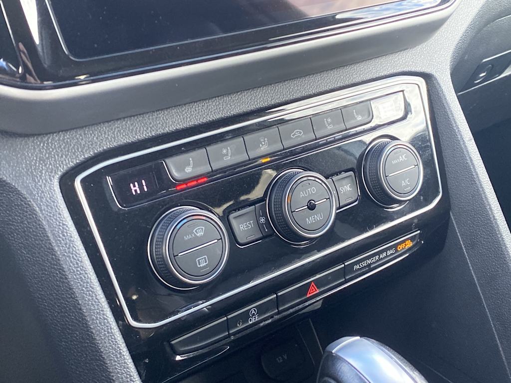 Thumbnail: 2023 Volkswagen Atlas - 31