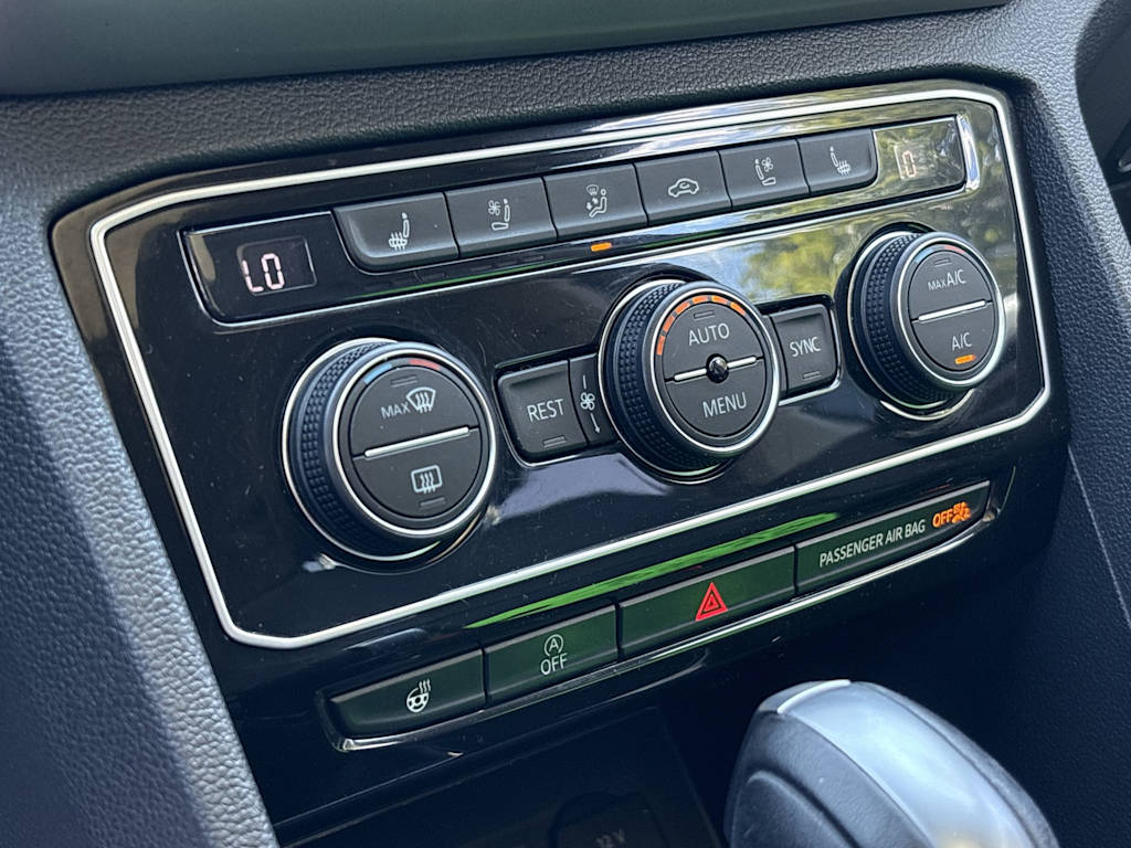 Thumbnail: 2019 Volkswagen Atlas - 28
