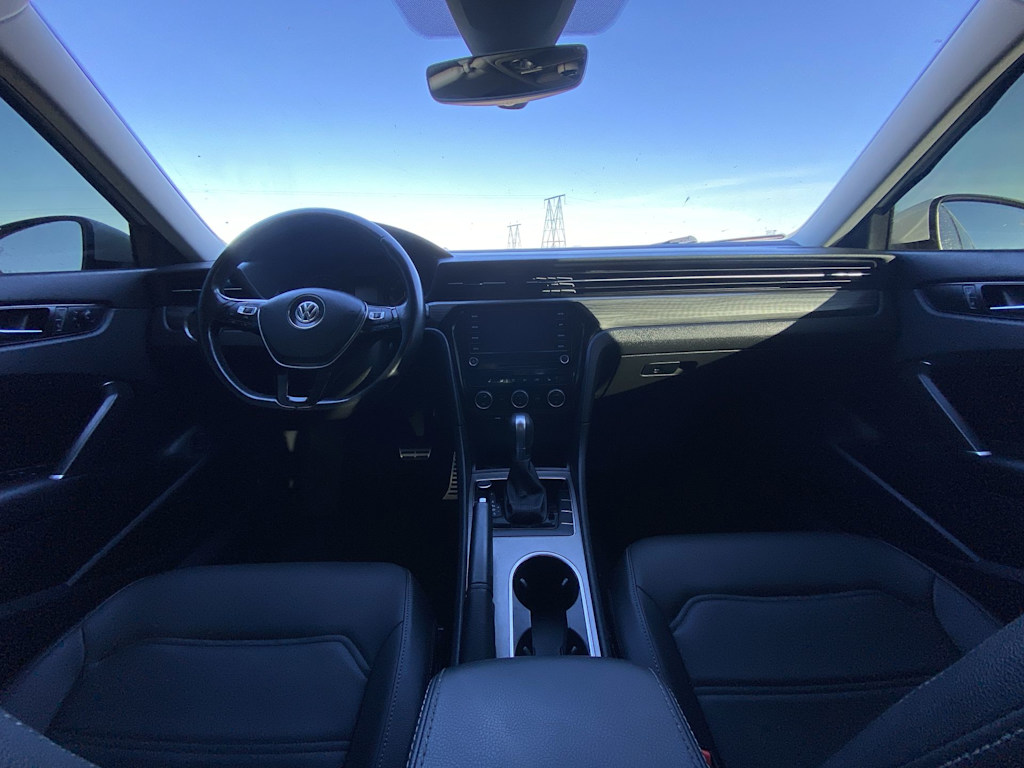Thumbnail: 2020 Volkswagen Passat - 2