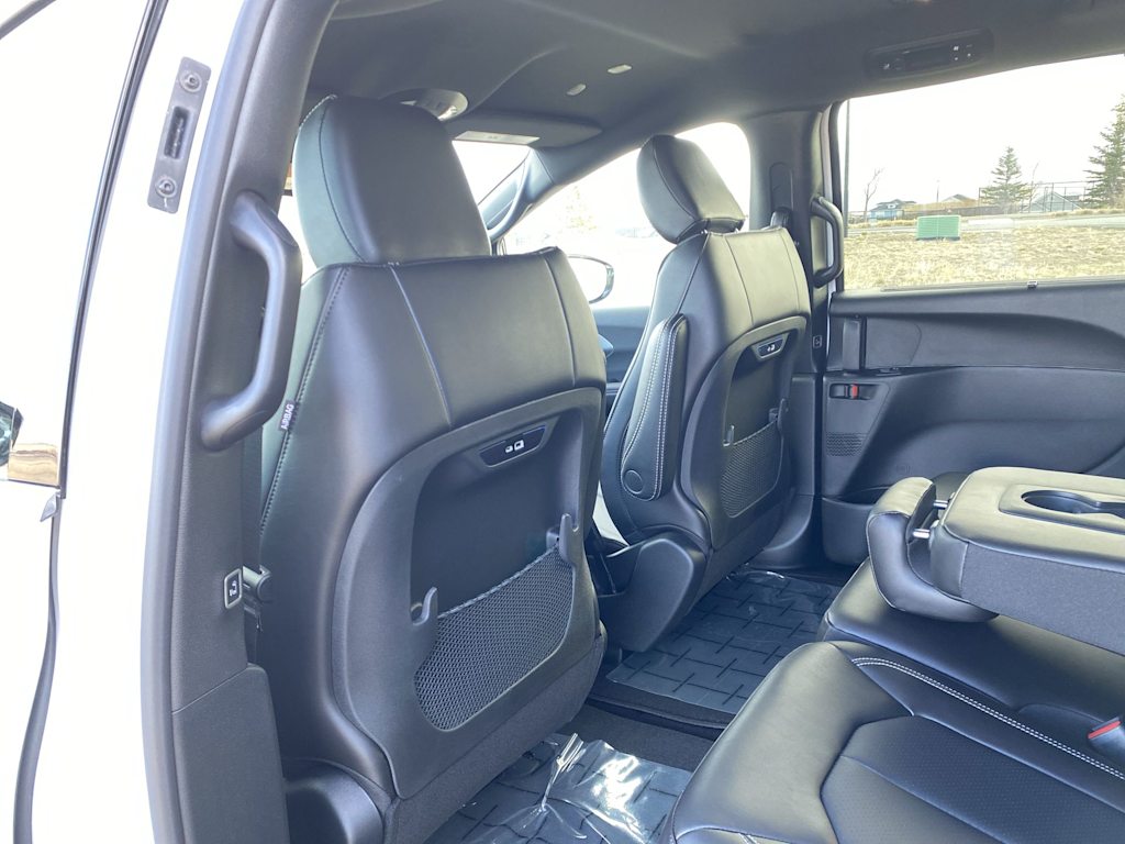 Thumbnail: 2026 Chrysler Pacifica - 11