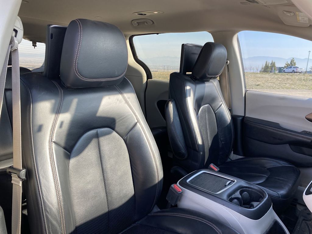 Thumbnail: 2018 Chrysler Pacifica - 7