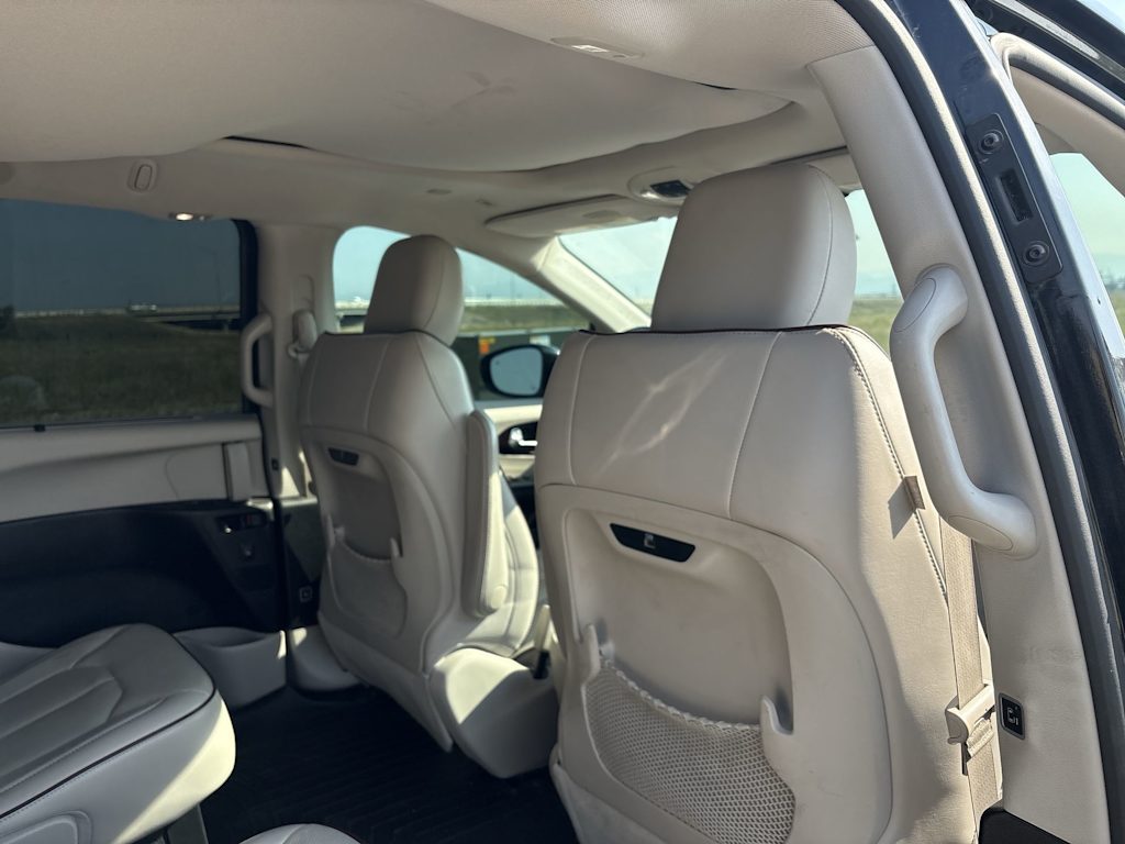 Thumbnail: 2019 Chrysler Pacifica - 20