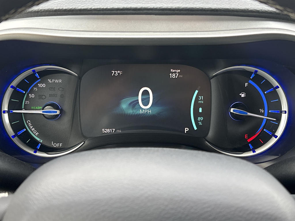 Thumbnail: 2024 Chrysler Pacifica - 9