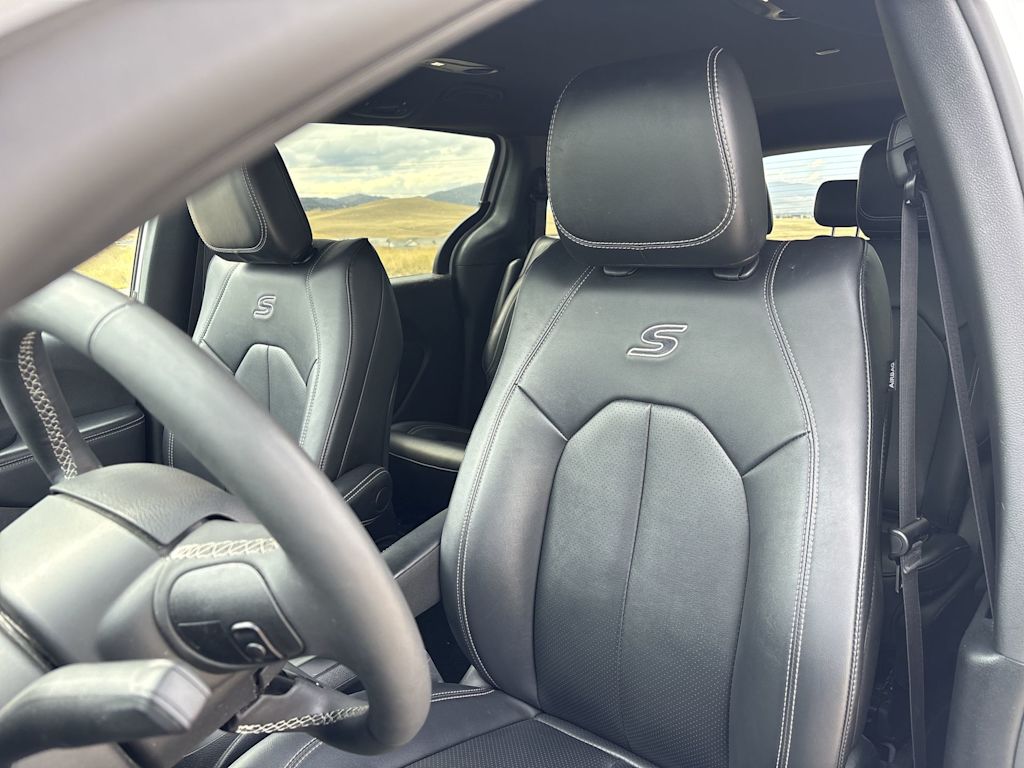 Thumbnail: 2024 Chrysler Pacifica - 7