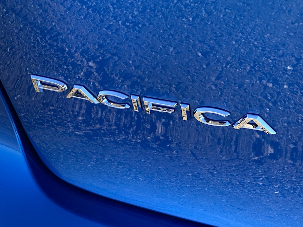 Thumbnail: 2026 Chrysler Pacifica - 7