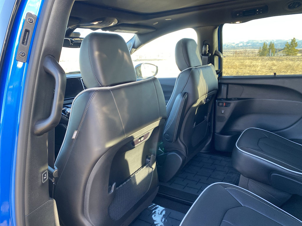 Thumbnail: 2026 Chrysler Pacifica - 11