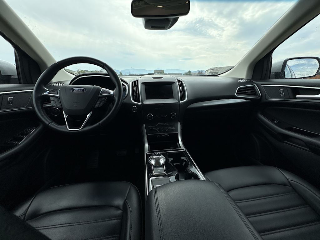 Thumbnail: 2019 Ford Edge - 2