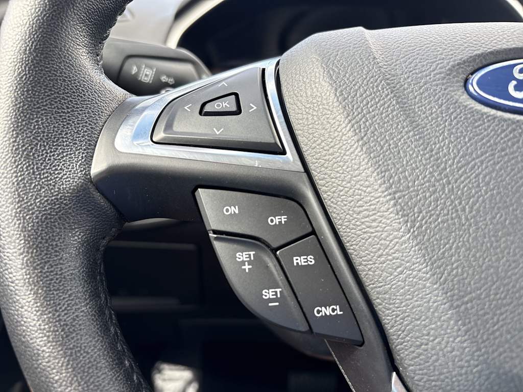 Thumbnail: 2019 Ford Edge - 34