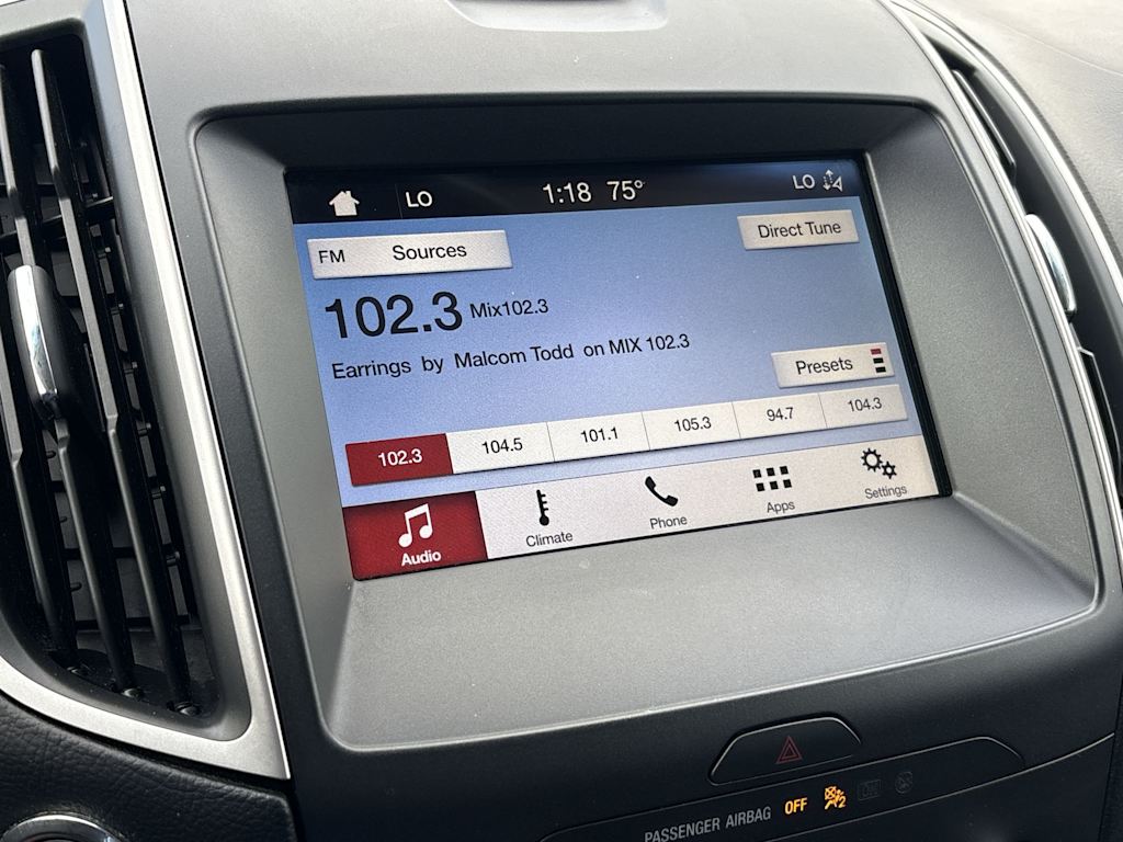 Thumbnail: 2019 Ford Edge - 30