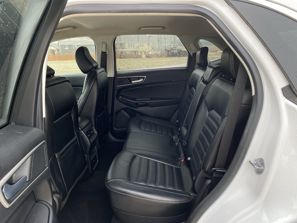 Thumbnail: 2023 Ford Edge - 37