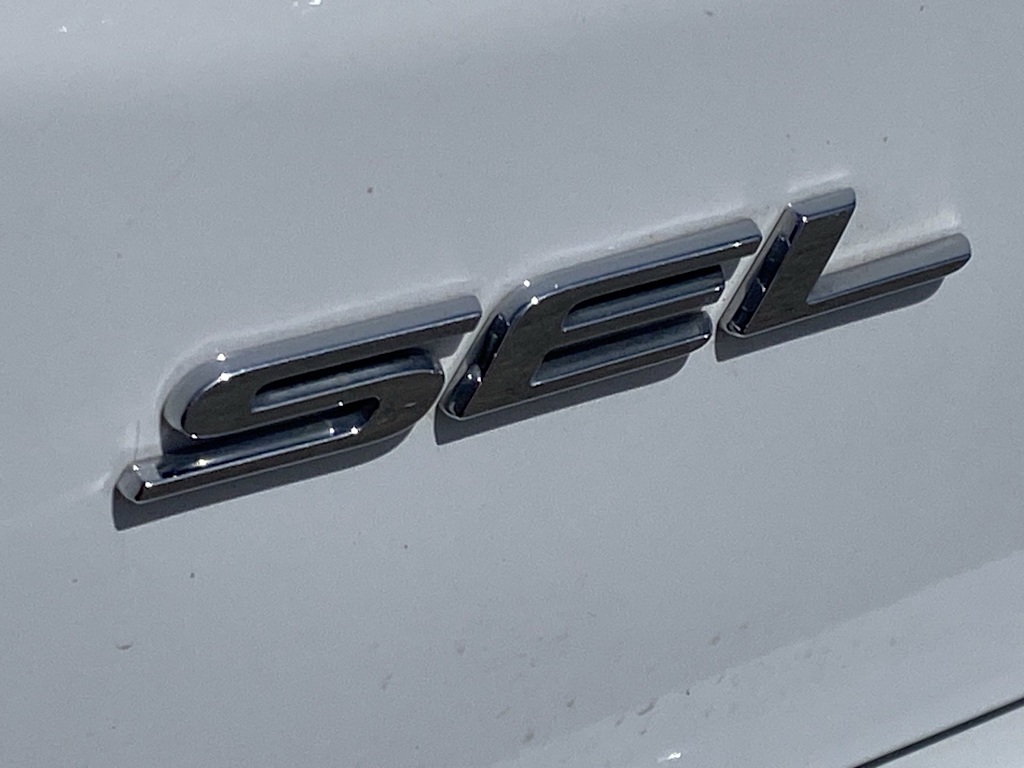 Thumbnail: 2023 Ford Edge - 29
